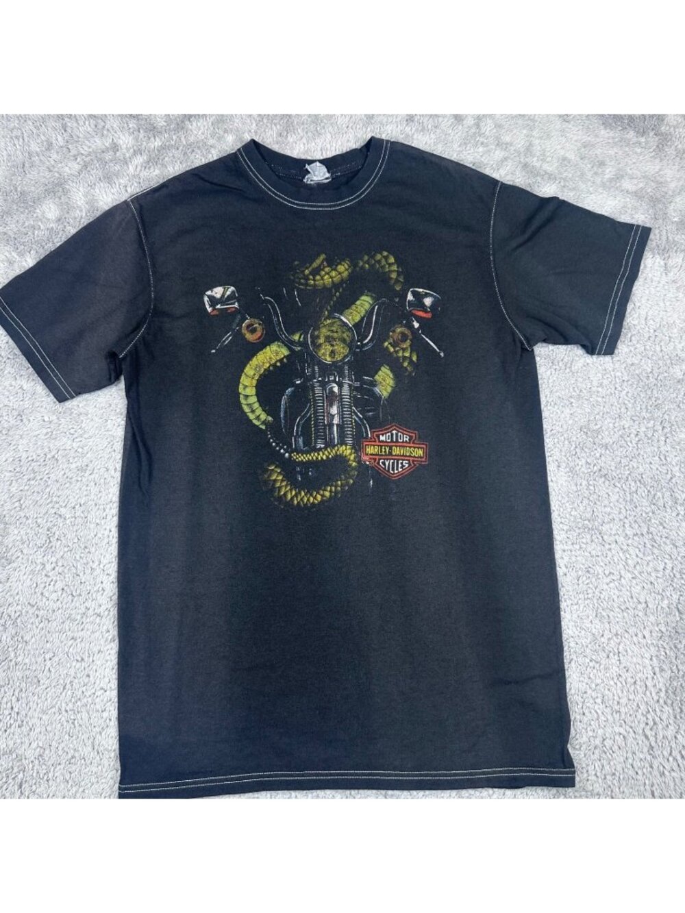 Harley-Davidson T-Shirt Mens Medium Black Snake Motorcycle Contrast Stitch Tee